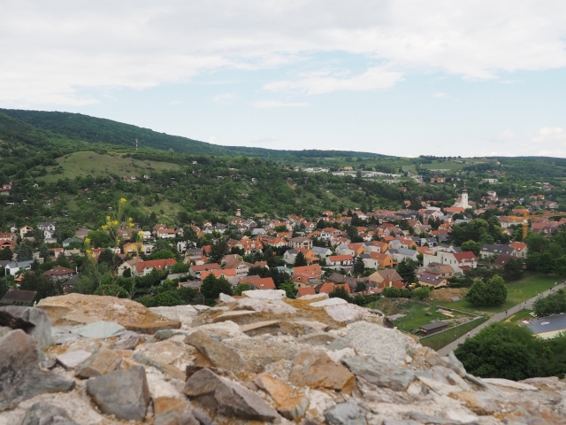 スロバキアの複雑な歴史と金貨