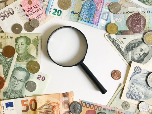 経済不安と金の価値上昇の相関関係