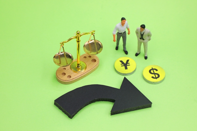 2023年:インフレの低下と地政学リスク