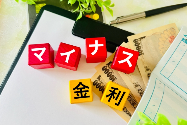 マイナス金利導入期の金投資、変化を追跡する